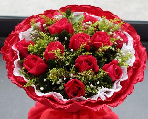 十二朵玫瑰花代表什么意思？花语背后的爱情寓意是什么？