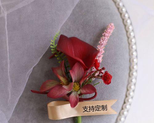 红色马蹄莲的养护技巧是什么？