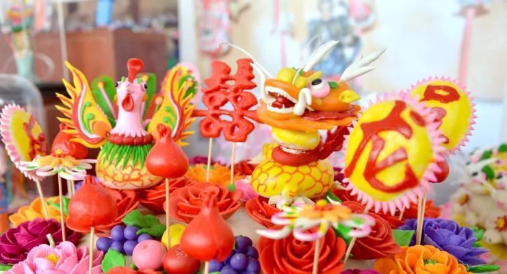 凤凰花馍的寓意和象征是什么？如何理解其文化意义？