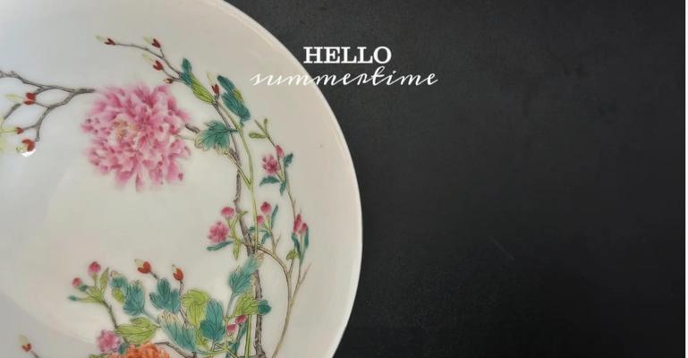 碗花艺术作品的象征意义是什么？