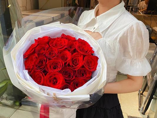 红色玫瑰花的意义是什么？如何理解玫瑰花的含义？