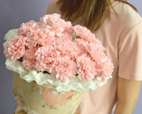 23朵手捧花代表什么意义？