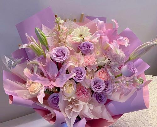 母亲节送两束花有何含义？两束花在母亲节的特殊寓意是什么？