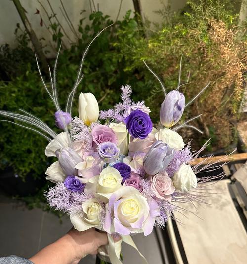 手捧花通常寓意着什么幸福？