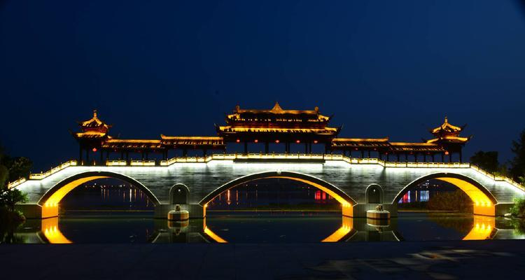 河东夜色花的寓意是什么？