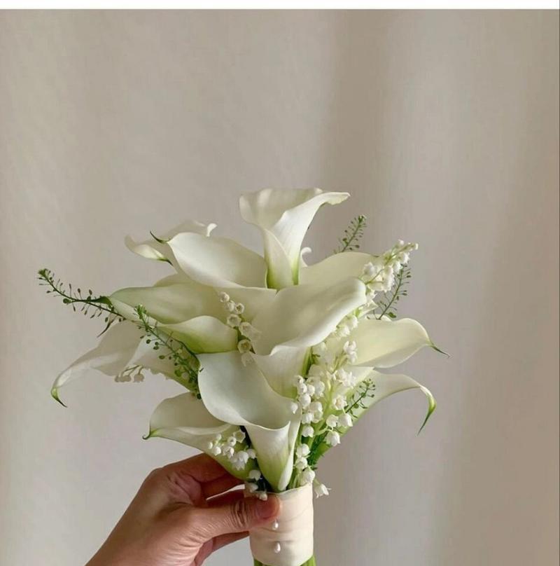 手捧花的含义是什么？手捧花的寓意有哪些？