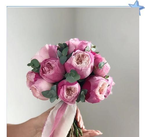 捧花可以送给长辈吗？寓意是什么？