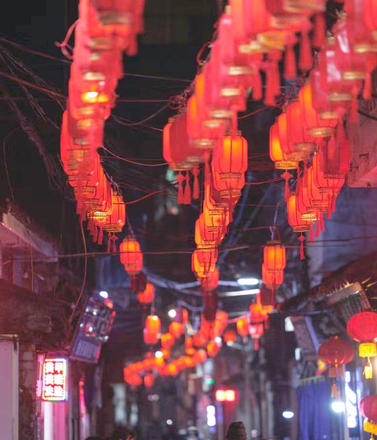 海南换花节的寓意是什么？换花节中花卉的象征意义是什么？