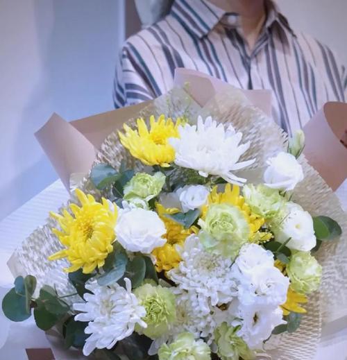 清明节送花的寓意具体是什么？