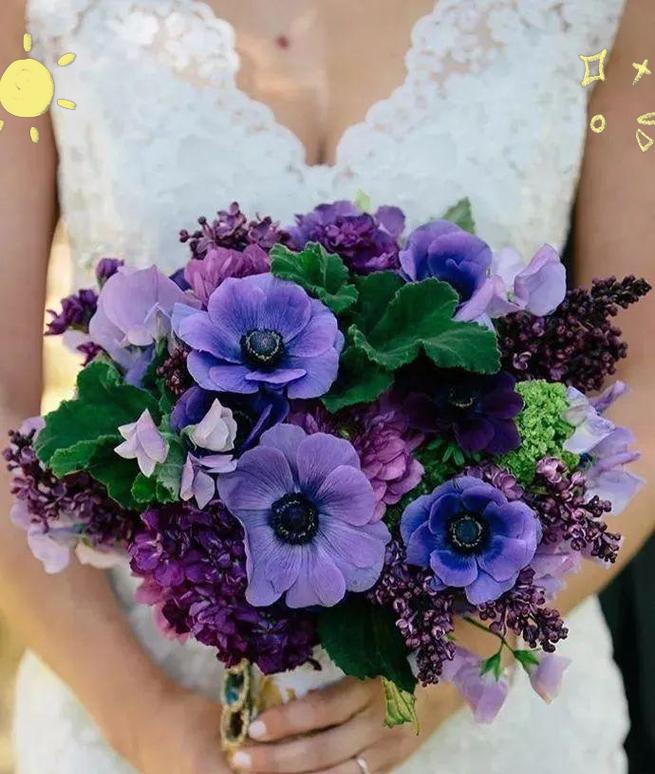 粉色玫瑰手捧花代表什么？手捧花的寓意是什么？