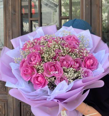 紫色玫瑰花代表什么？送给老婆有何特别含义？