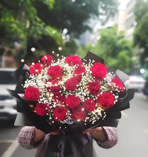 19朵花的花语与含义解析（19种花卉代表的花语大全，让你更深入了解每一朵鲜花的含义）