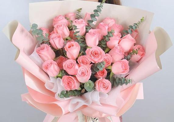 十朵玫瑰的花语解析（探究玫瑰花的深层含义）